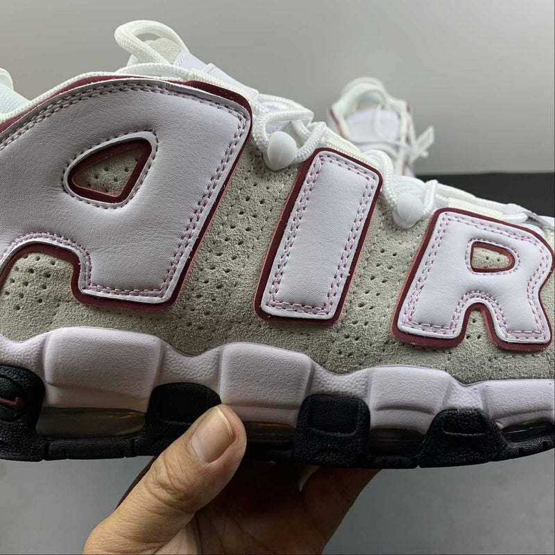 Nike Air Más Uptempo