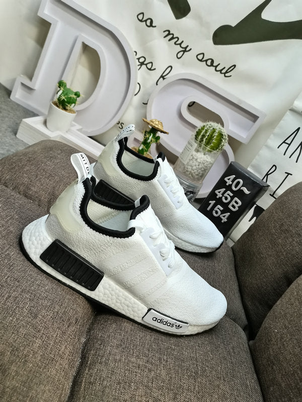 Adidas NMD R1