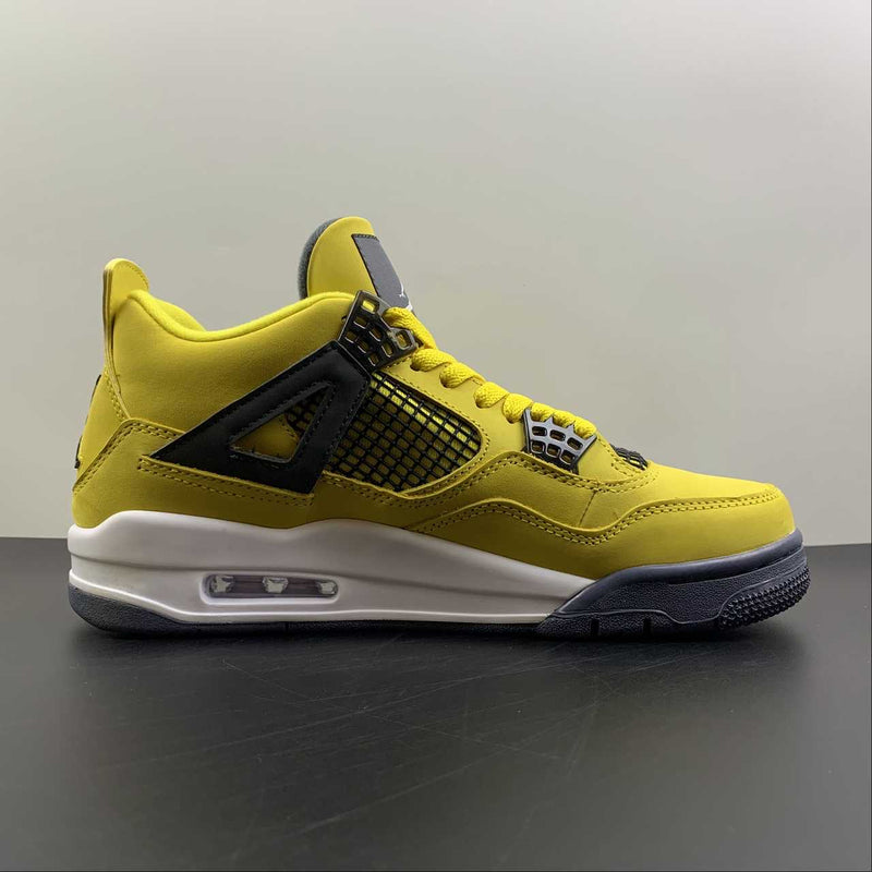 Nike Air Jordan 4 Retrô