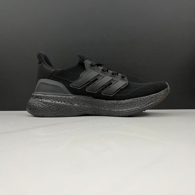 Adidas Ultraboost 5