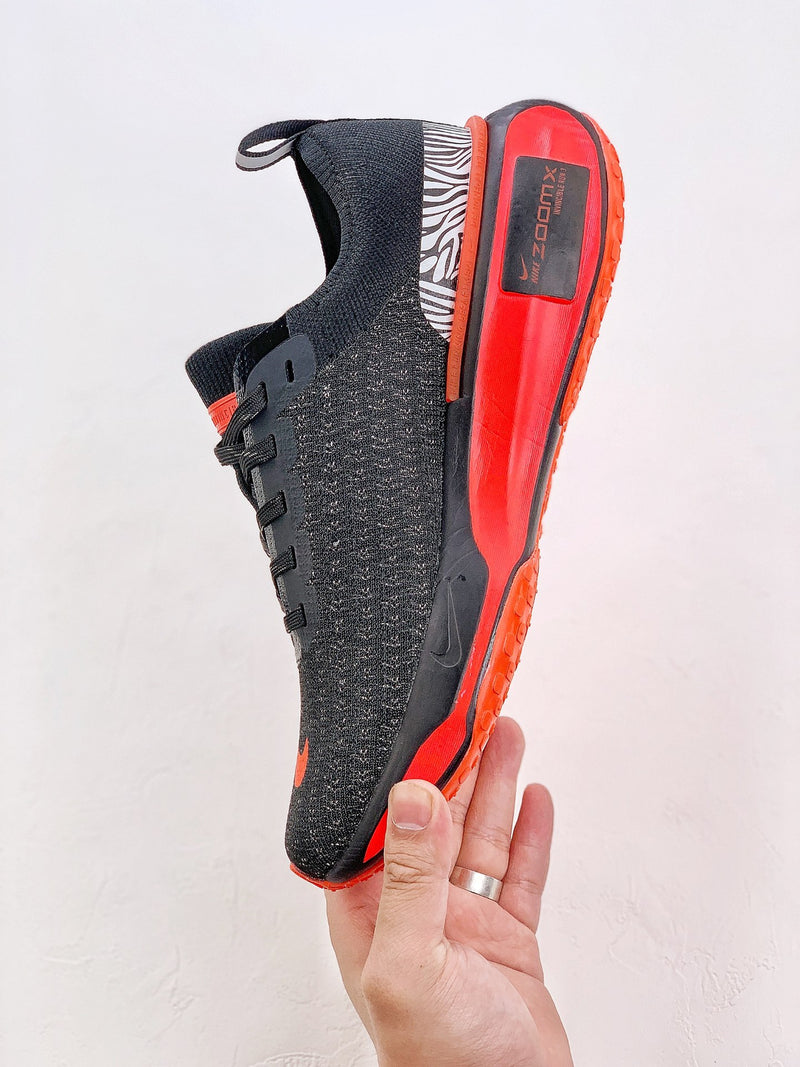 Nike Air Zoom X Invencible Run 3