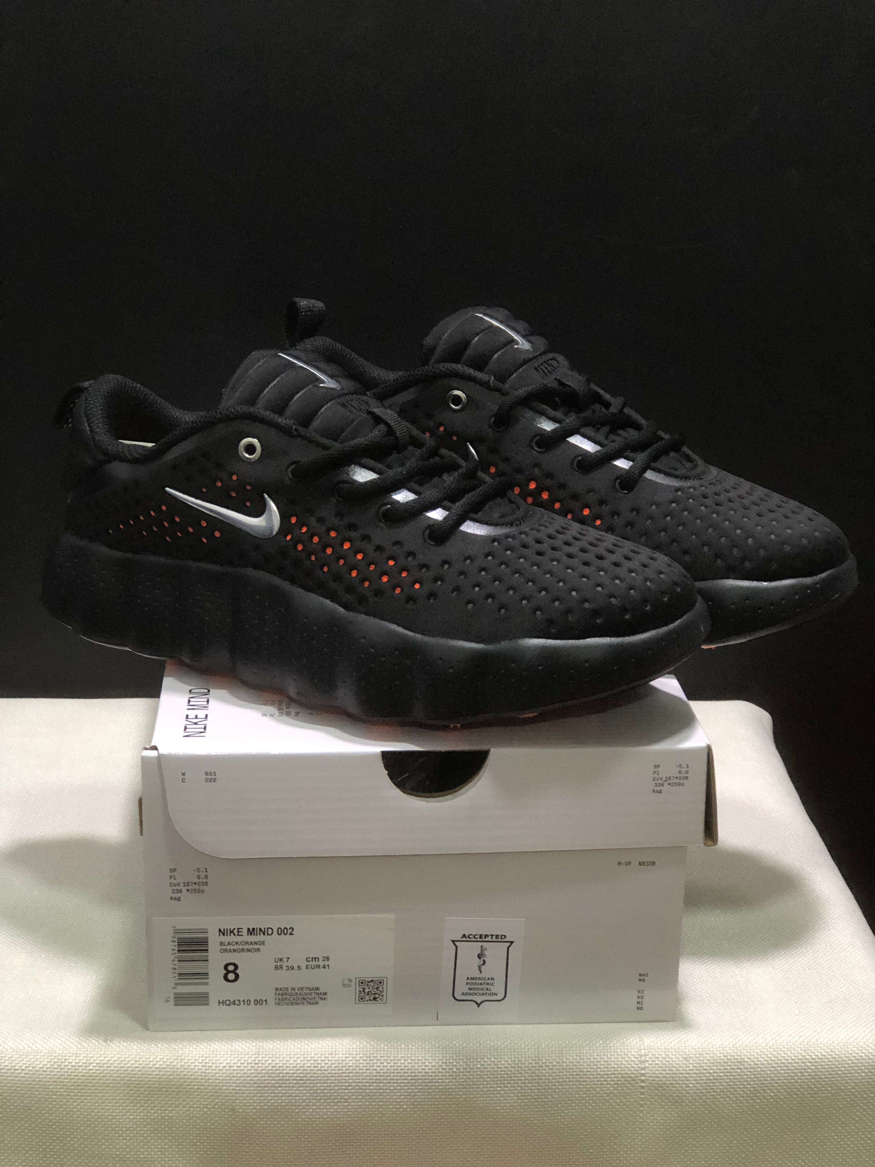 Nike Mind 001/002 – Factory Outlet