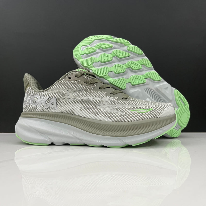 Hoka Clifton 9