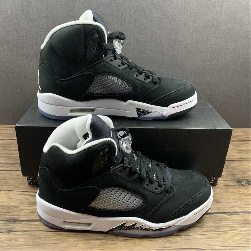 Nike Air Jordan 5 Retro