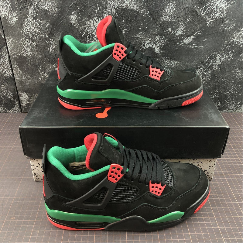 Nike Air Jordan 4 Retrô