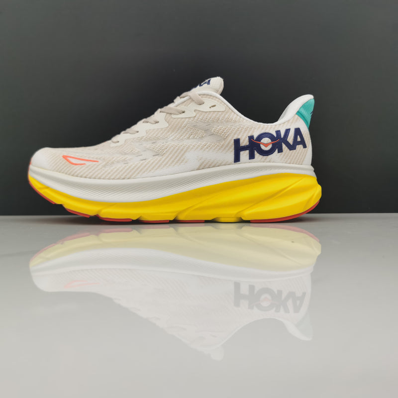 Hoka Clifton 9