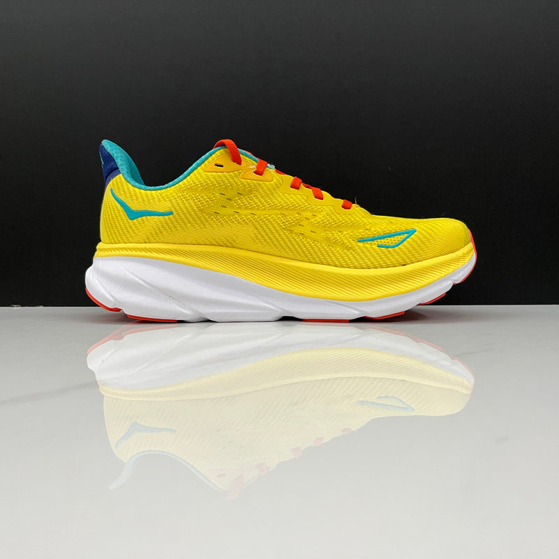 Hoka Clifton 9