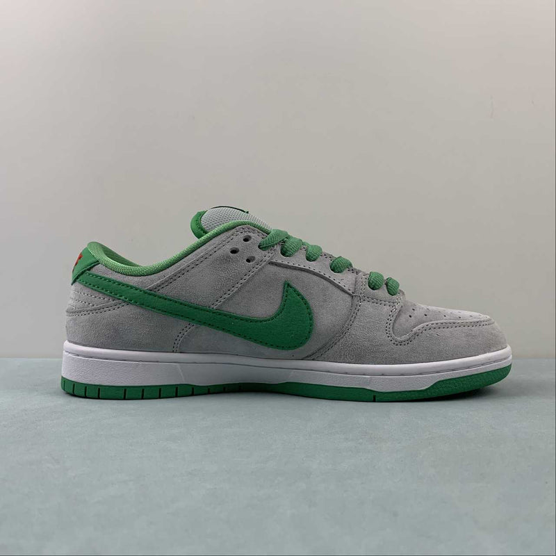 Nike SB Dunk Low