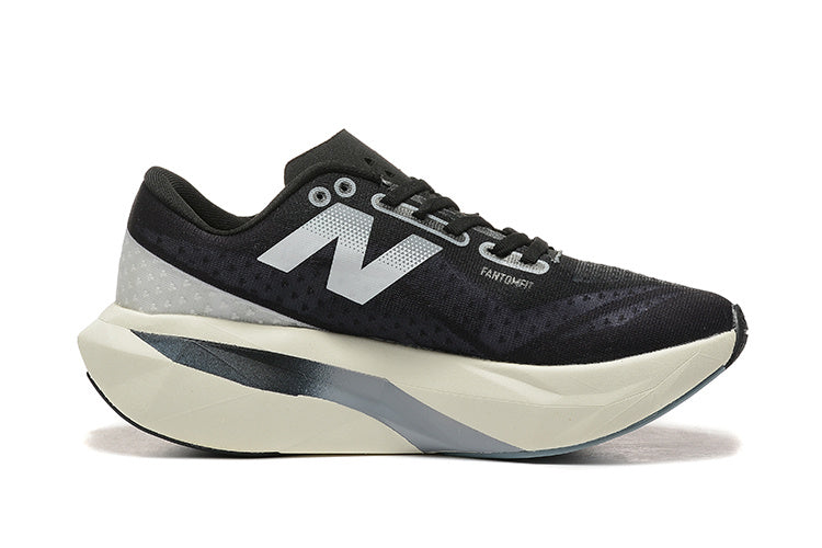 New Balance SC Elite V4