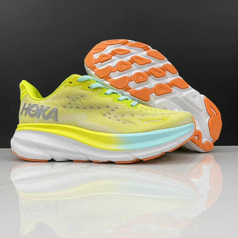 Hoka Clifton 9