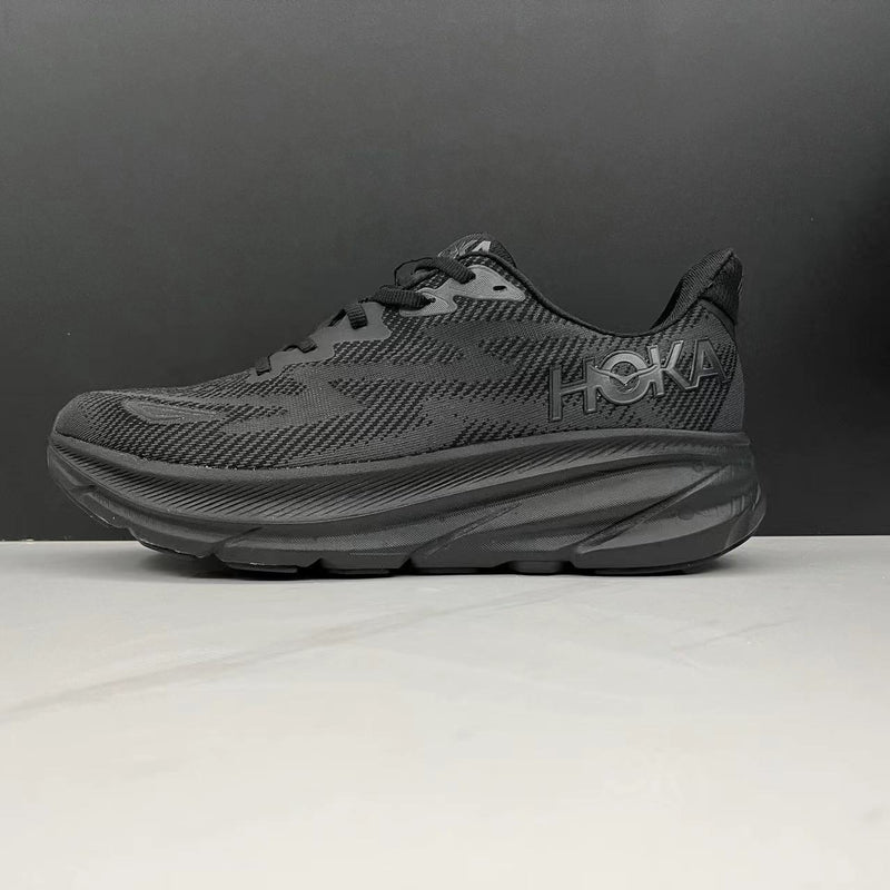 Hoka Clifton 9