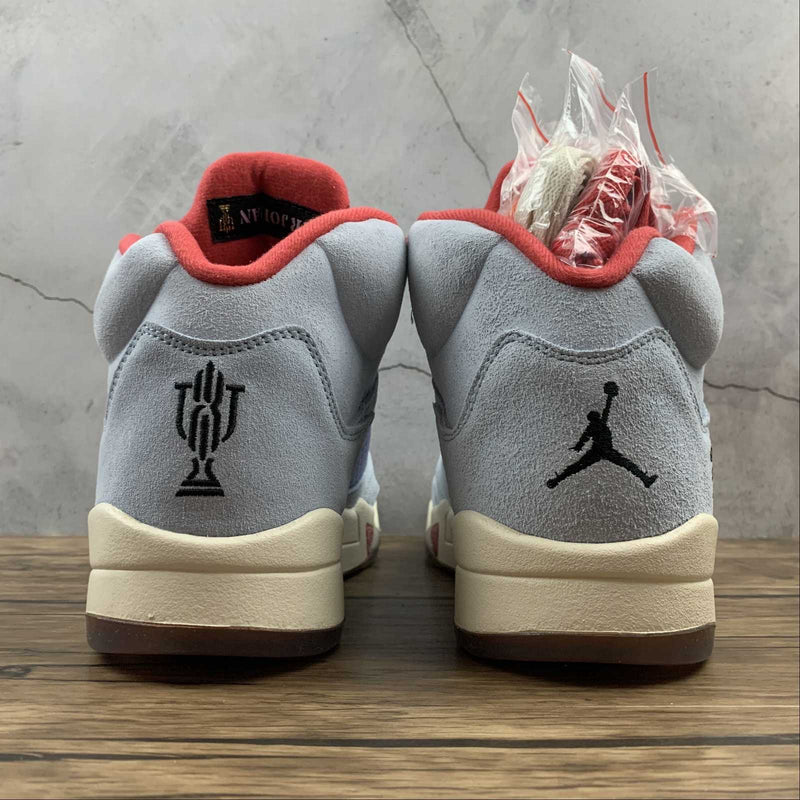 Nike Air Jordan 5 Retro