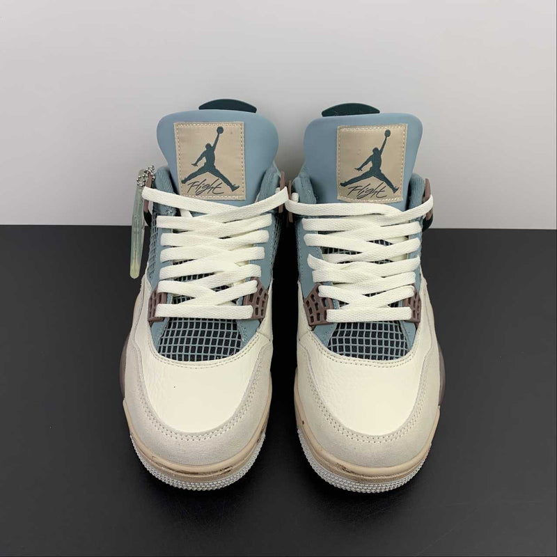 Nike Air Jordan 4 Retrô