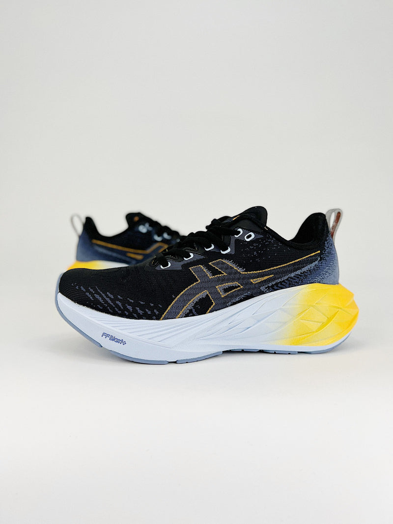 Asics Novablast 4