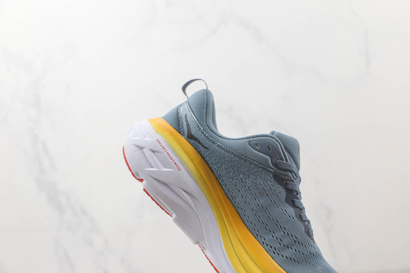 Hoka Bondi 8