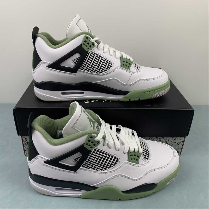 Nike Air Jordan 4 Retrô