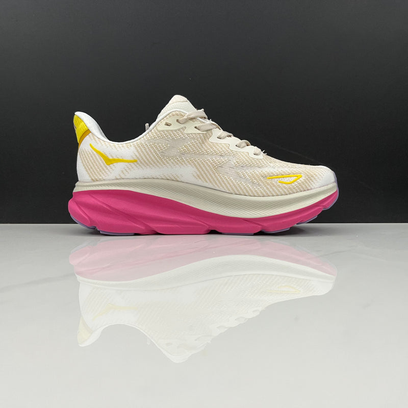 Hoka Clifton 9