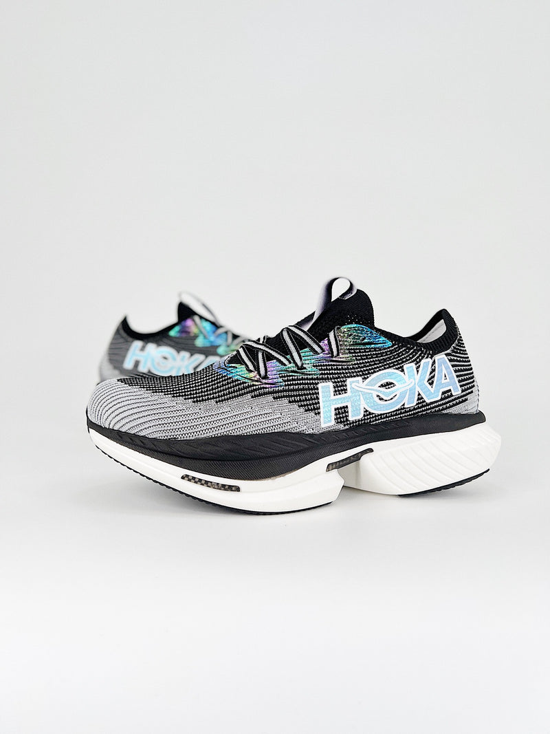 Hoka Cielo X1