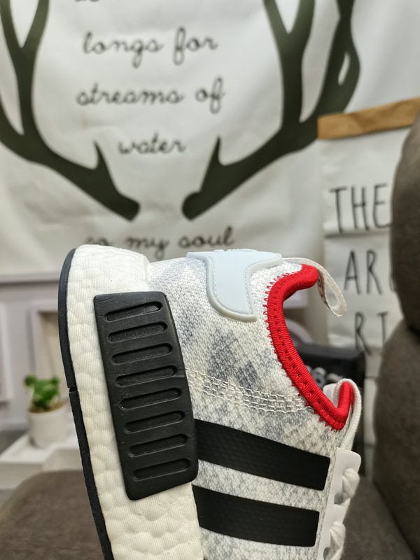 Adidas NMD R1