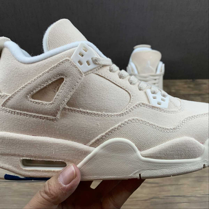 Nike Air Jordan 4 Retrô