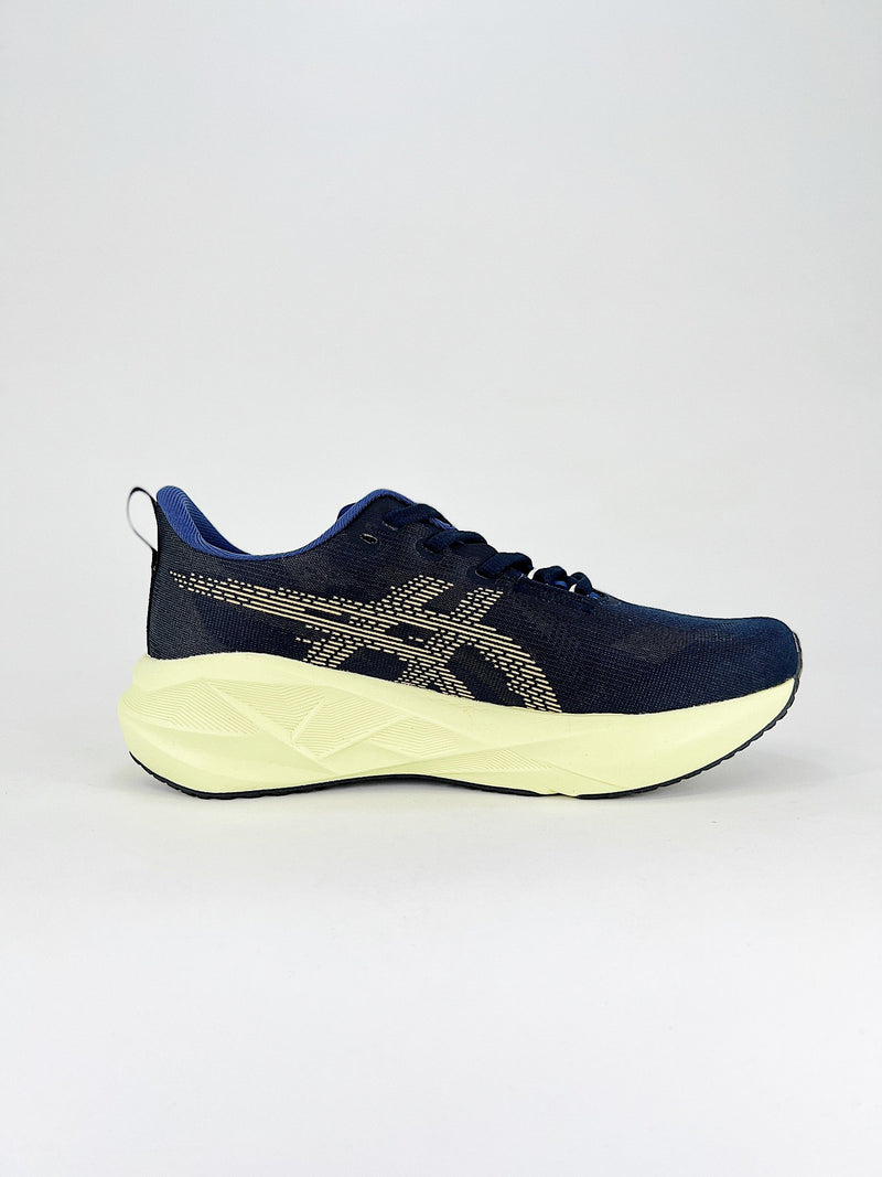 Asics Novablast 5