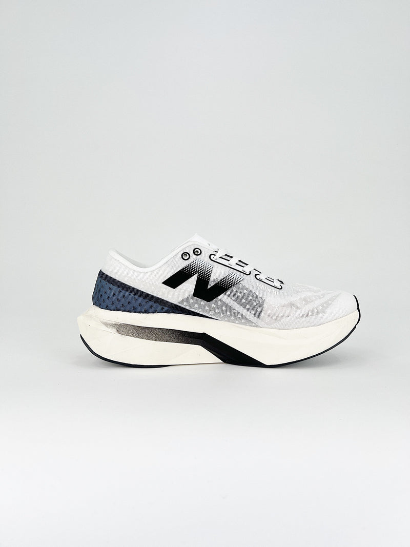 New Balance SC Elite V4