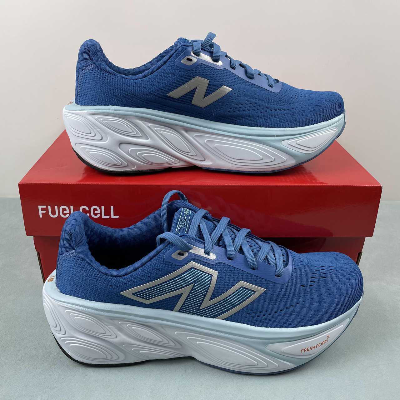 New Balance More V5