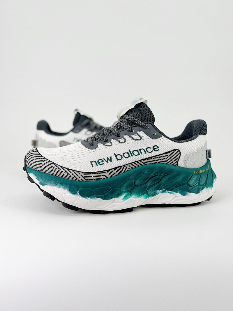 New Balance Trail More V3