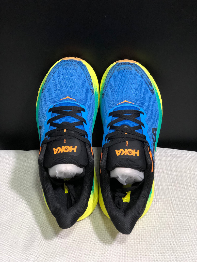 Hoka Challenger ATR 7