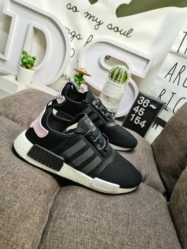 Adidas NMD R1