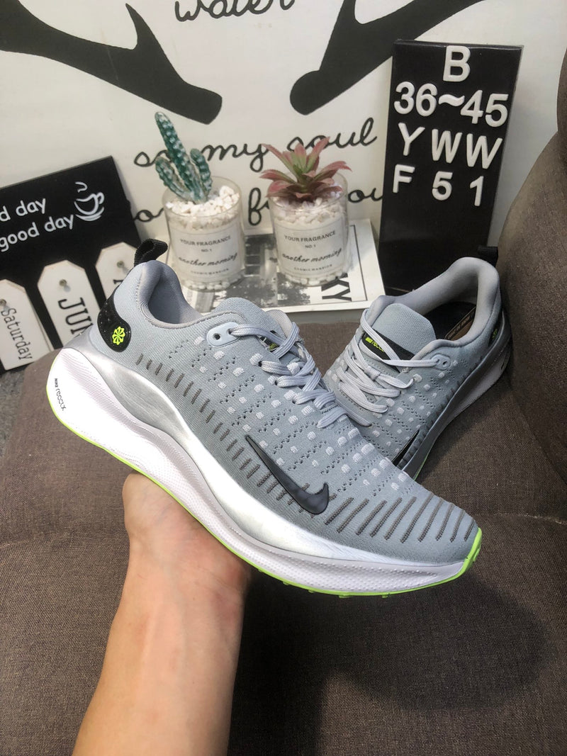 Nike Infinity Run 4