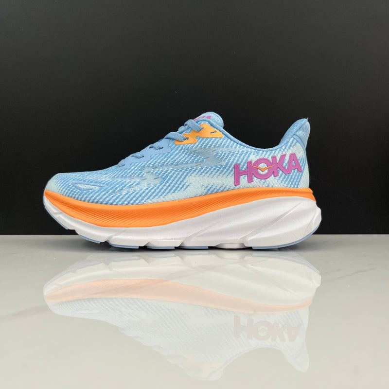 Hoka Clifton 9