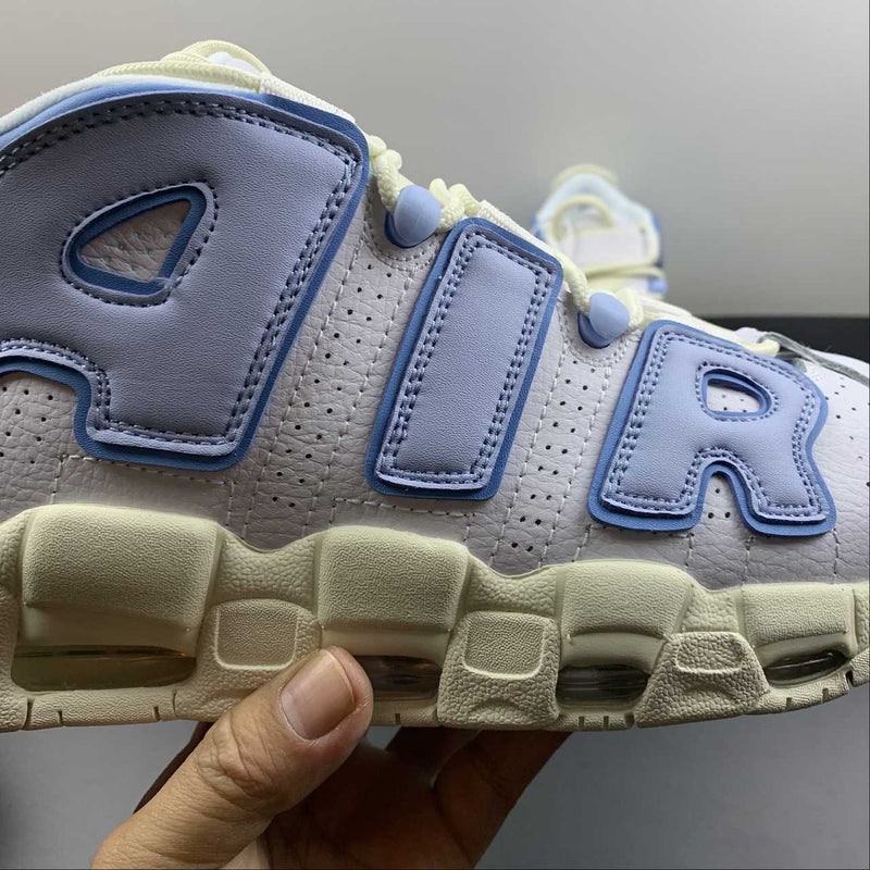 Nike Air Más Uptempo