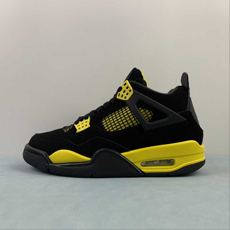 Nike Air Jordan 4 Retro