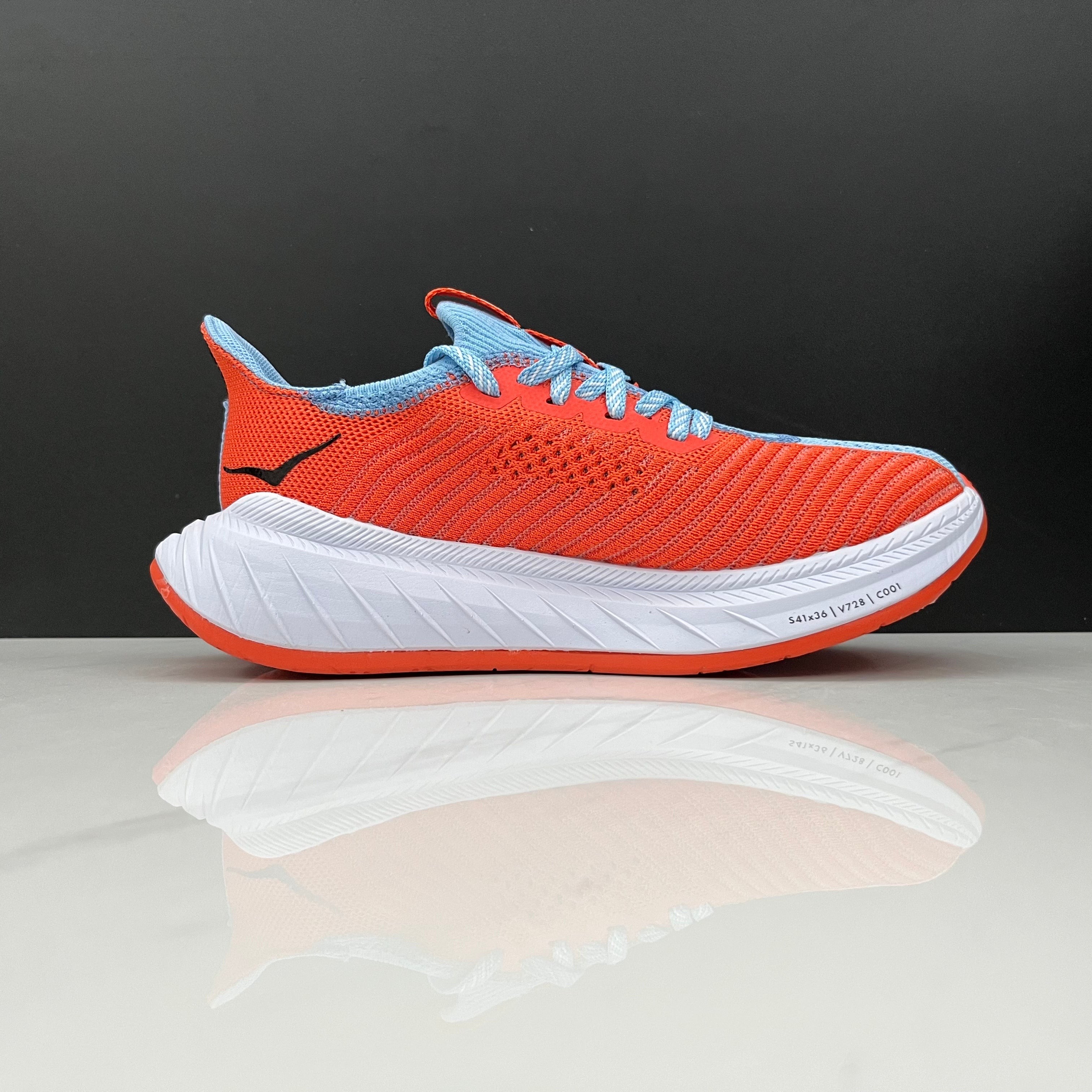 Hoka Carbon X3 – Factory Outlet