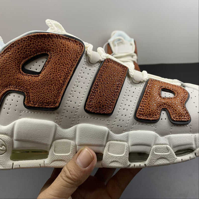 Nike Air Más Uptempo