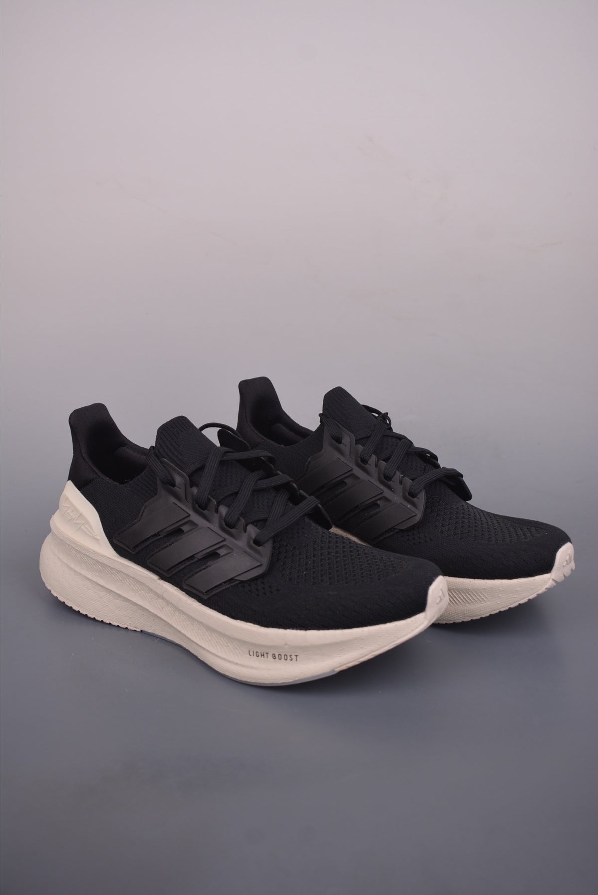 Adidas Ultraboost 5/5X – Factory Outlet