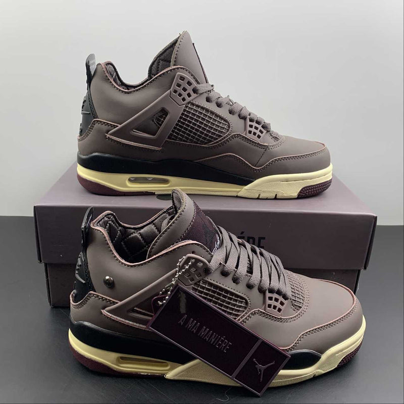 Nike Air Jordan 4 Retrô