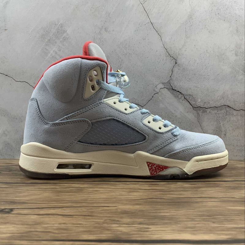 Nike Air Jordan 5 Retro