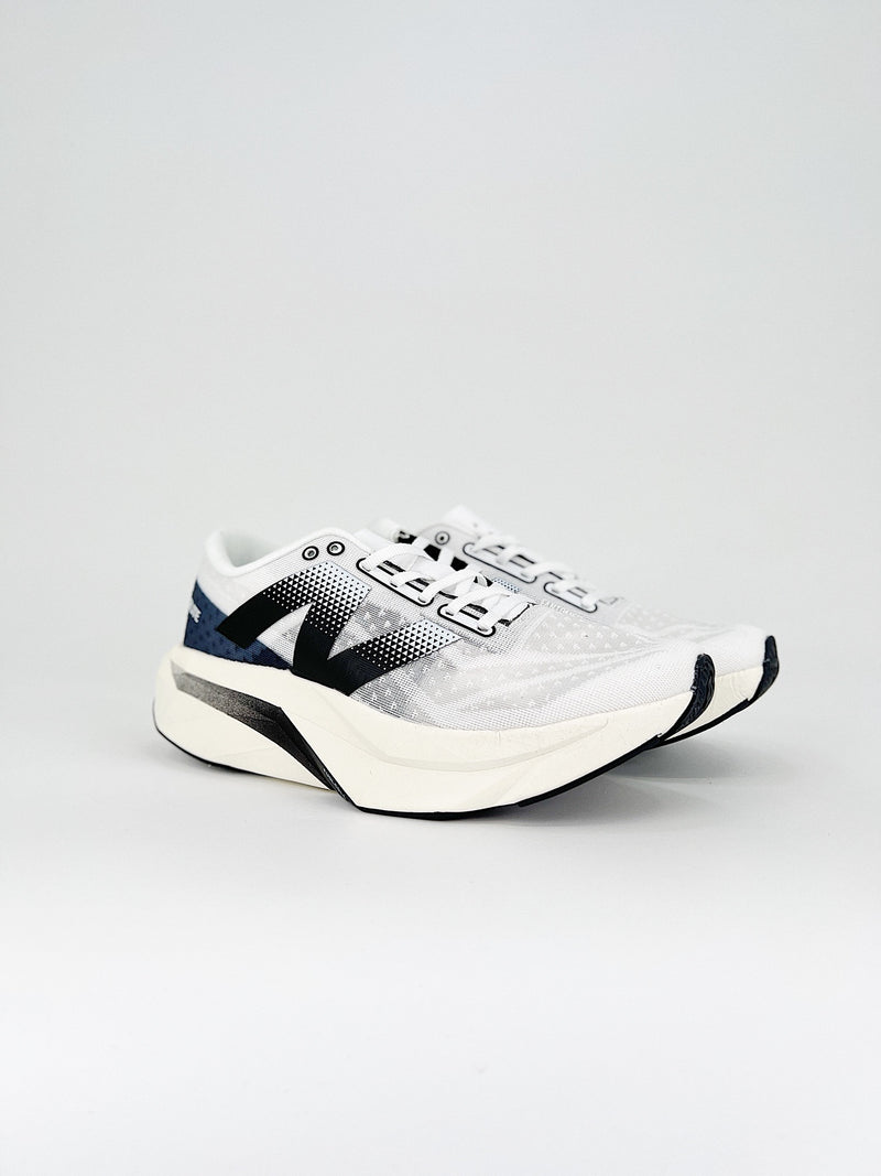 New Balance SC Elite V4