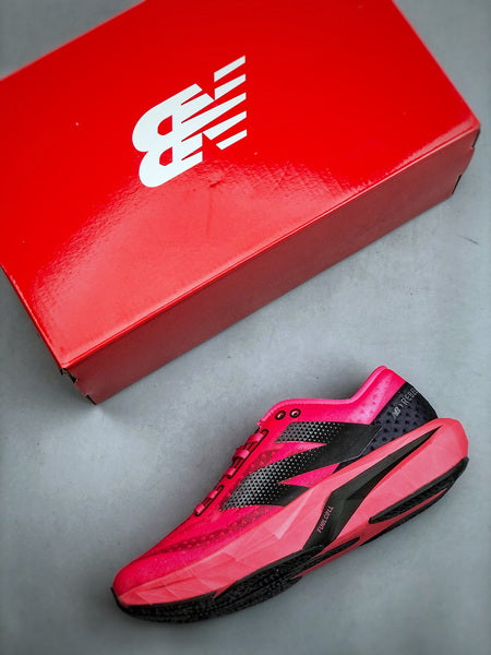 New Balance Rebel V4