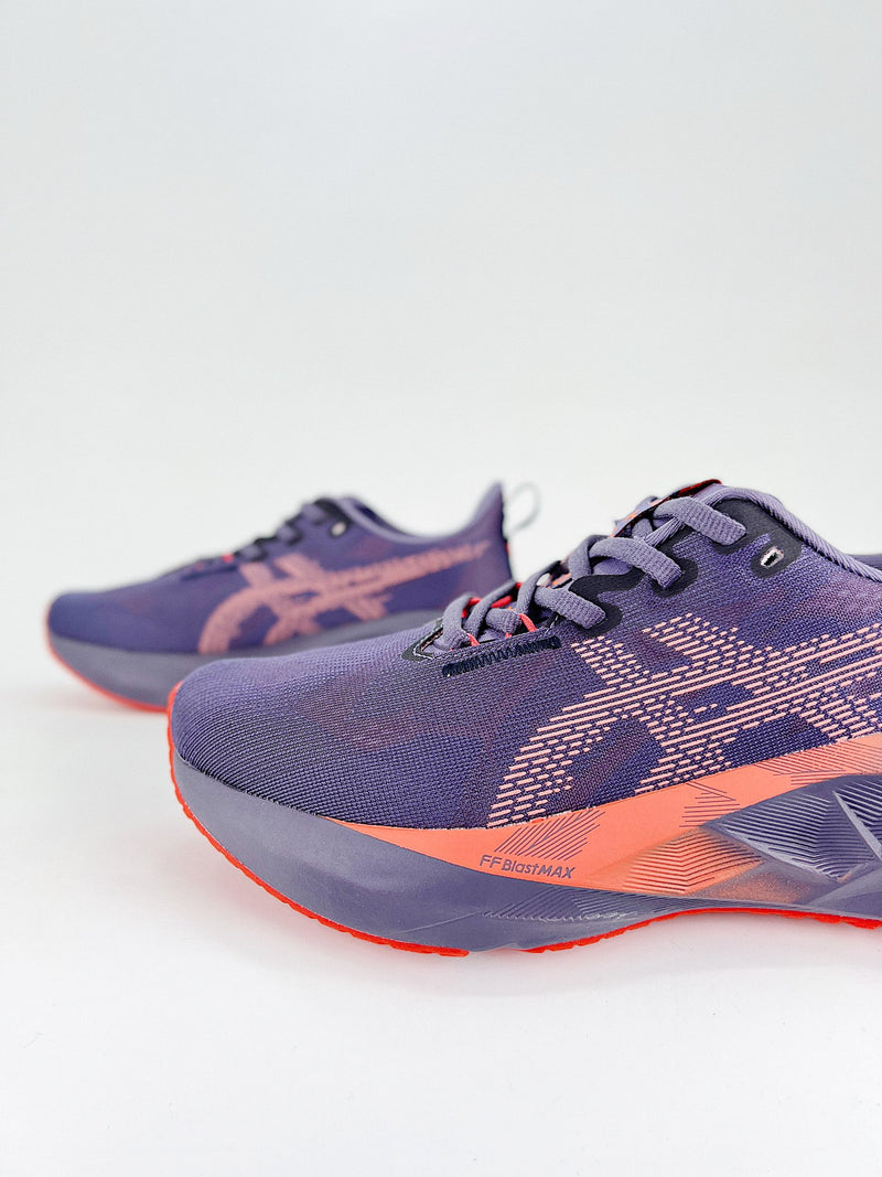 Asics Novablast 5