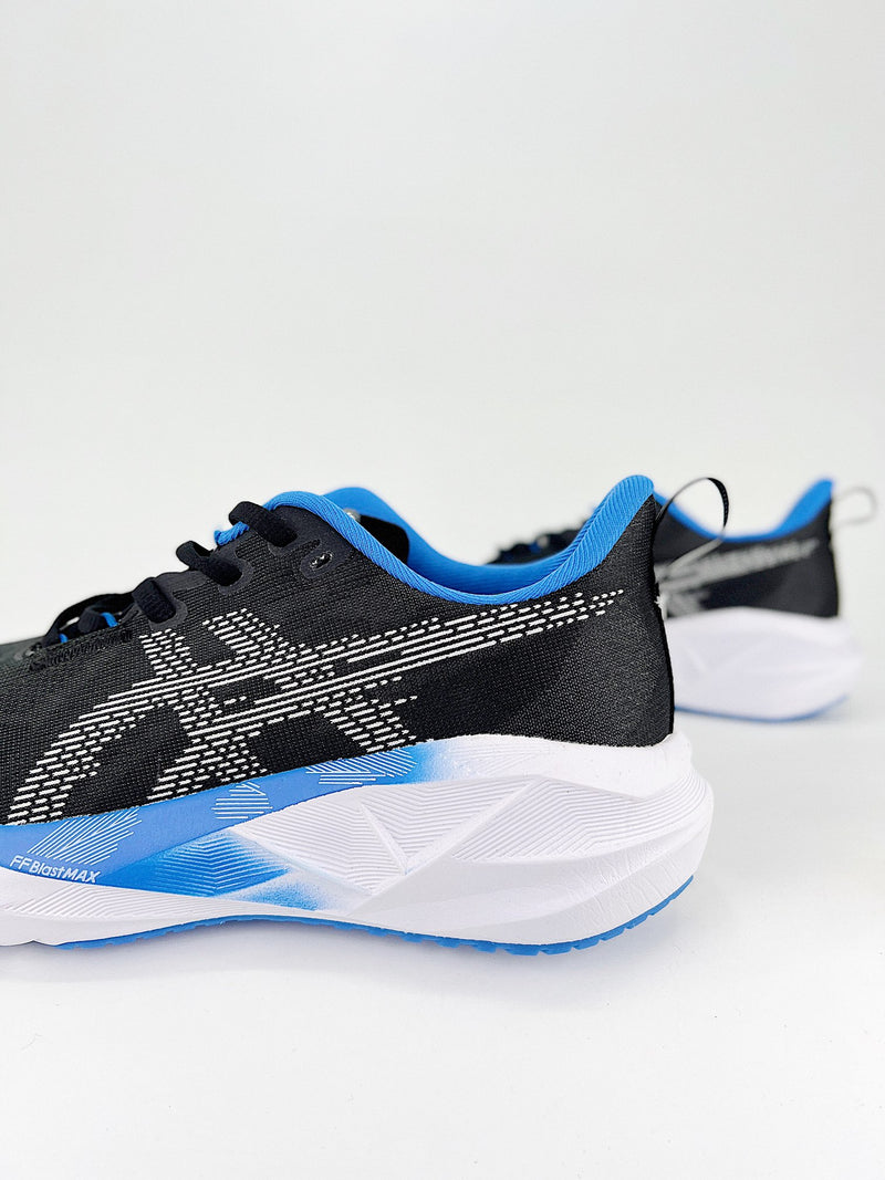 Asics Novablast 5