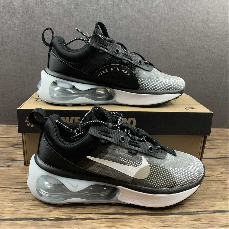 Nike Air Max 2021