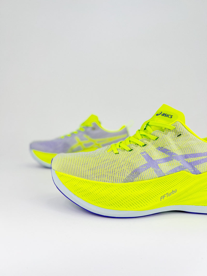 Asics Superblast 4