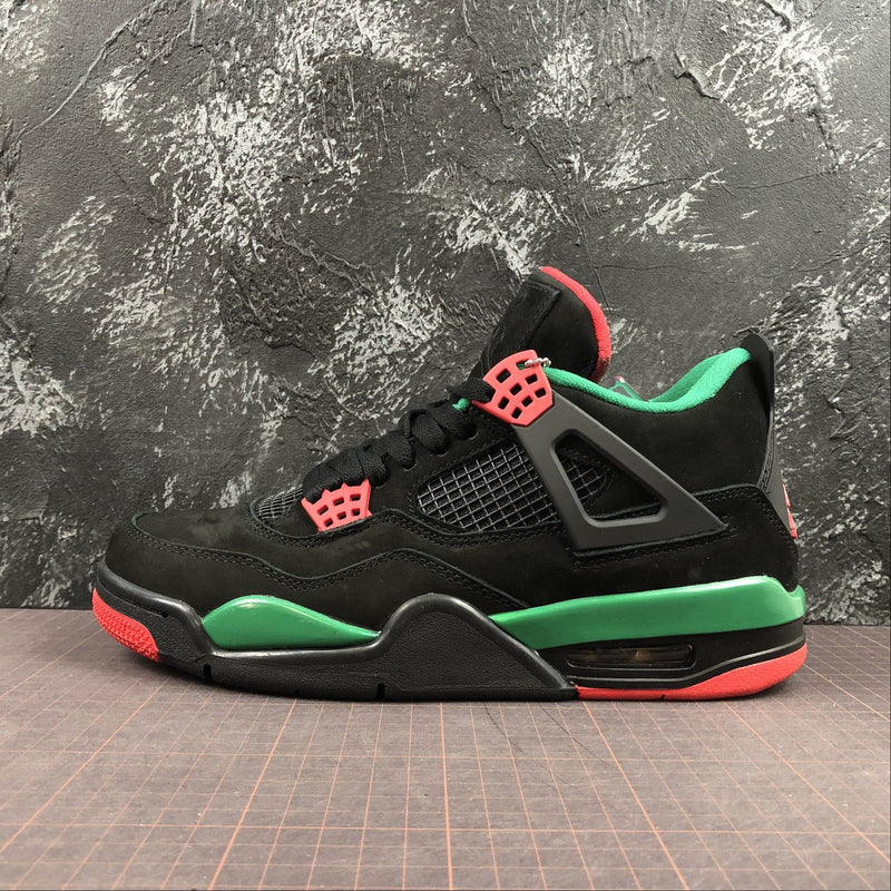 Nike Air Jordan 4 Retrô