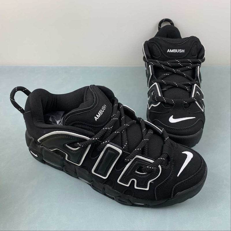 Nike Air Más Uptempo