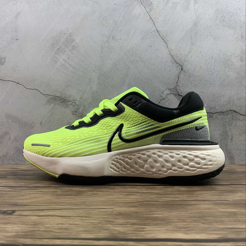 Nike Air ZoomX Invincible Run FK