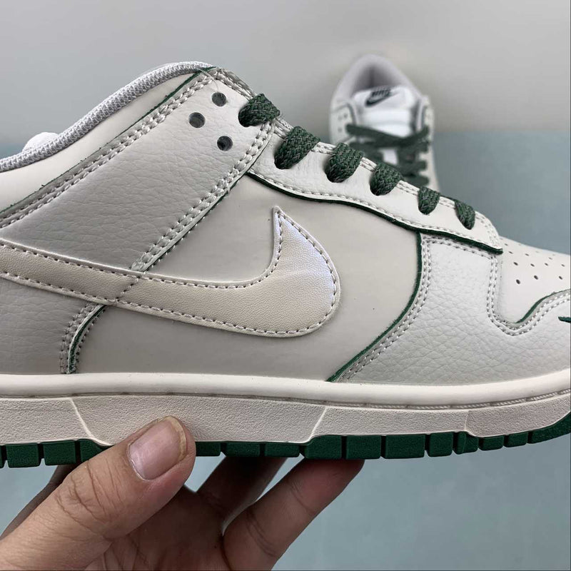 Nike SB Dunk Low