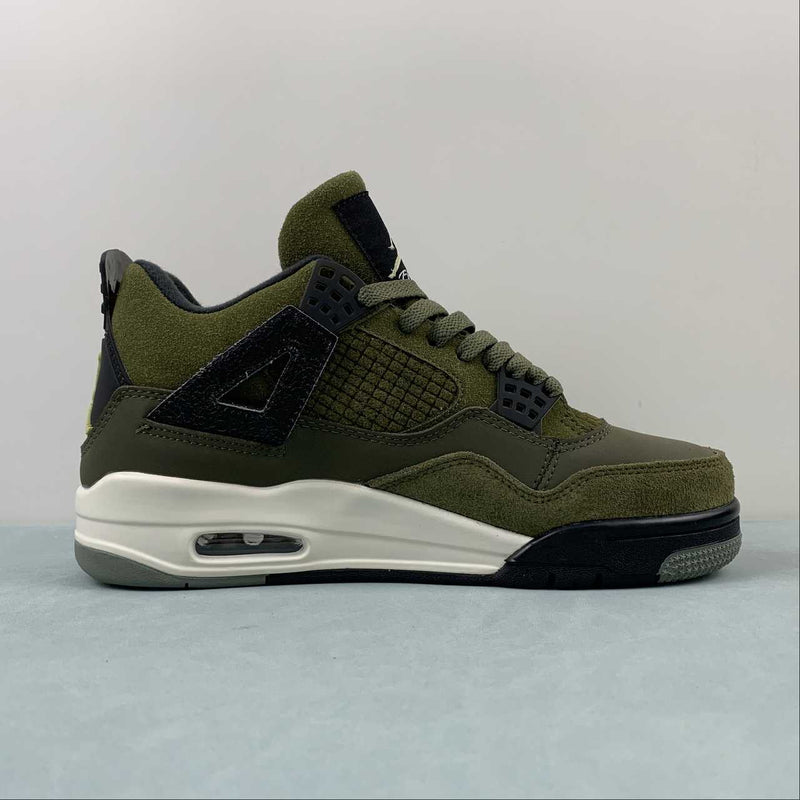 Nike Air Jordan 4 Retrô